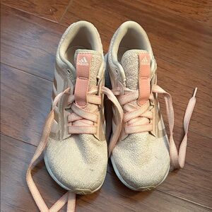 Adidas edge lux 4 shoes size 9.5